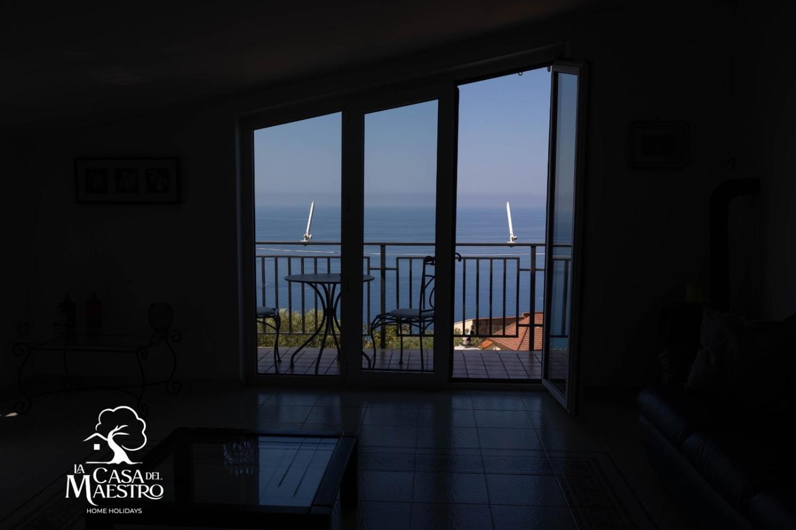 La Casa Del Maestro Attico Apartment Pisciotta Bagian luar foto