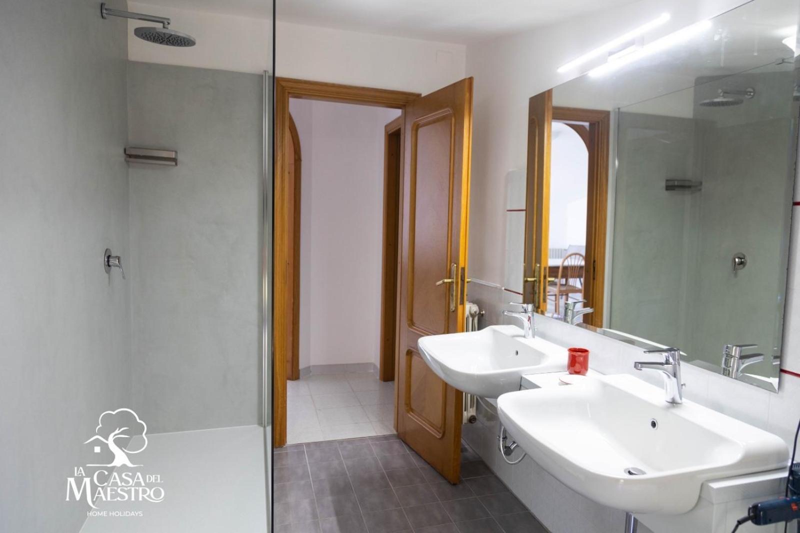 La Casa Del Maestro Attico Apartment Pisciotta Bagian luar foto
